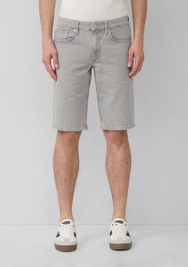 Jeans-Shorts / Regular Fit / Mid Rise / Straight Leg / Pride-Motiv