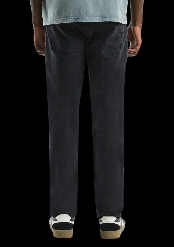 Denim Pete/ Regular Fit / Mid Rise / Straight Leg