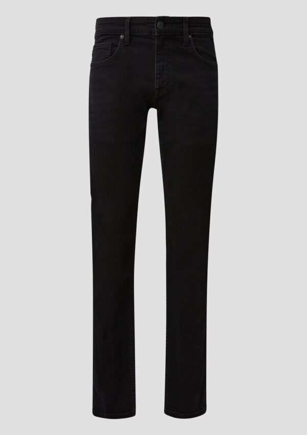 Denim Pete/ Regular Fit / Mid Rise / Straight Leg