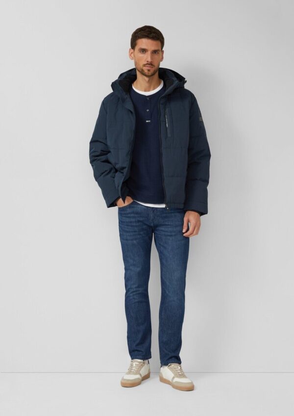 Strukturiertes Langarmshirt mit Henley-Ausschnitt