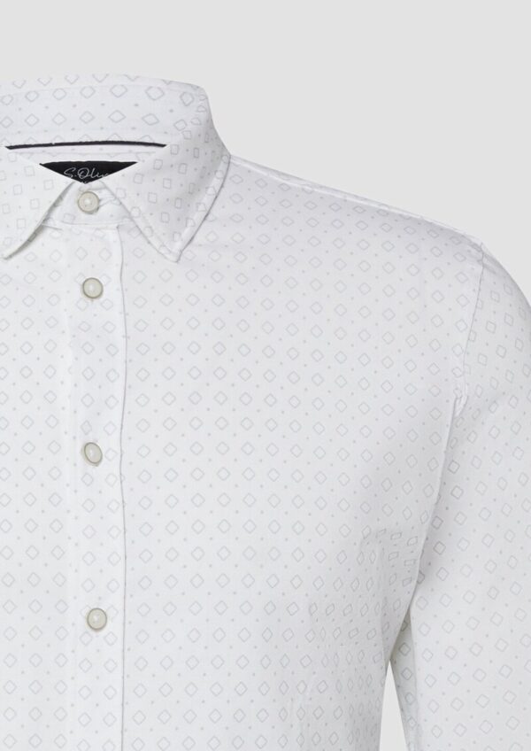 Tailored Fit: Langarmhemd aus Edeljersey mit All-over-Print