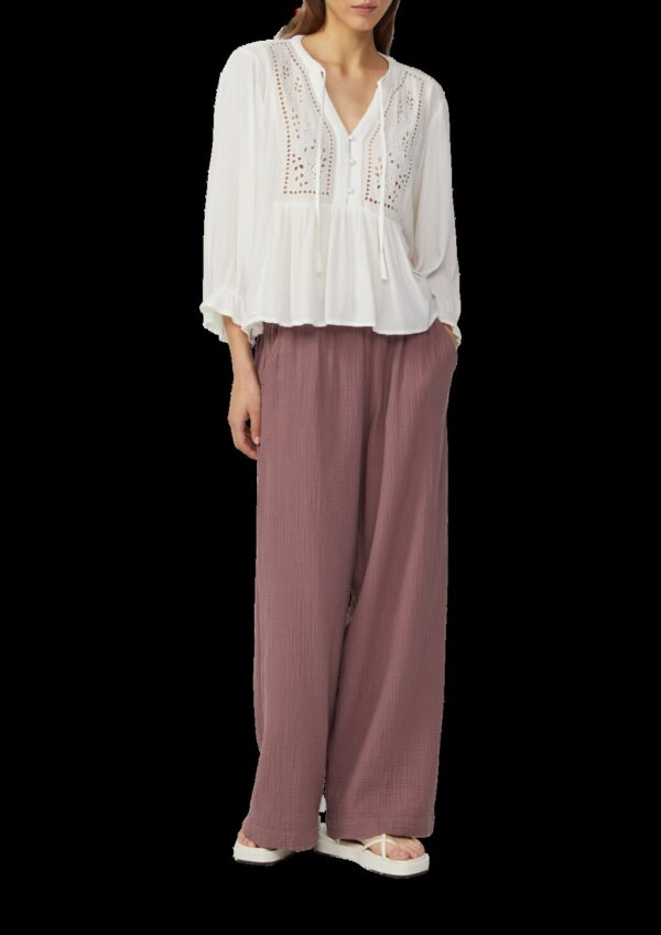 Viskosemix-Bluse mit Lochstickerei