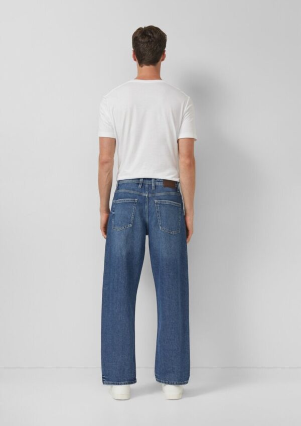 Jeans / Loose Fit / Mid Rise / Wide Leg