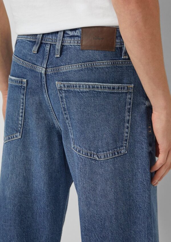 Jeans / Loose Fit / Mid Rise / Wide Leg