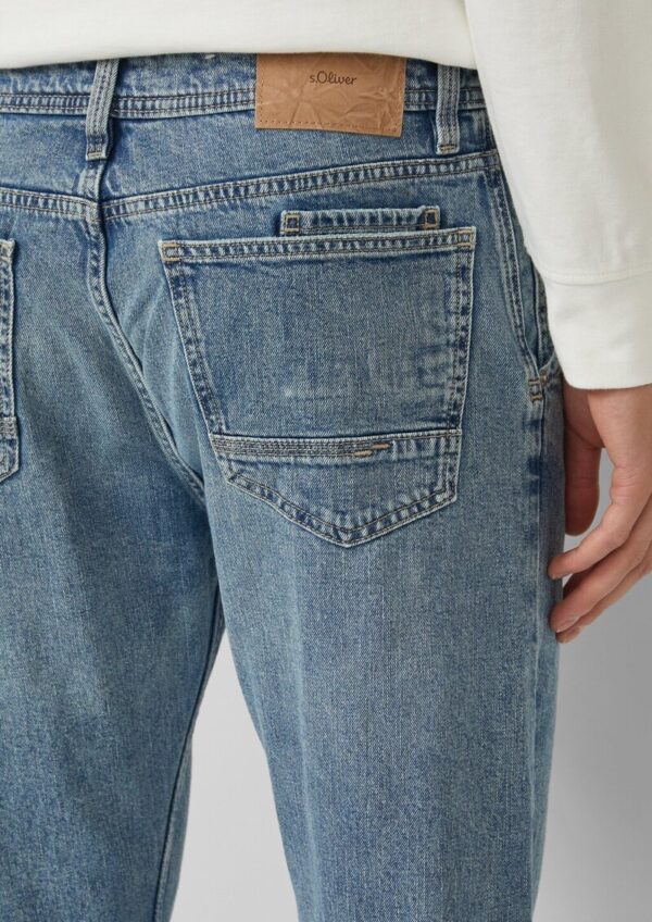 Jeans / Regular Fit / Mid Rise / Straight Leg / Chino-Taschen