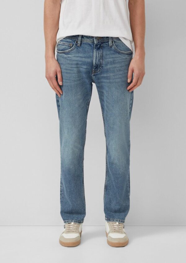 Jeans Benito / Regular Fit / Mid Rise / Straight Leg