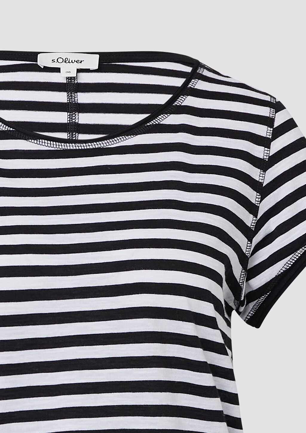 T-Shirt mit Rollkanten und Flammgarnstruktur