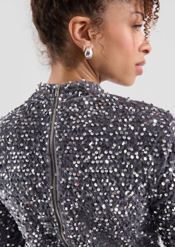QS x Vanessa Mai | Paillettenshirt
