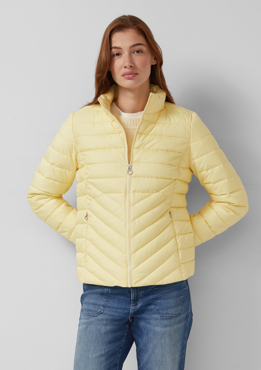 Leichte Steppjacke mit Packfunktion