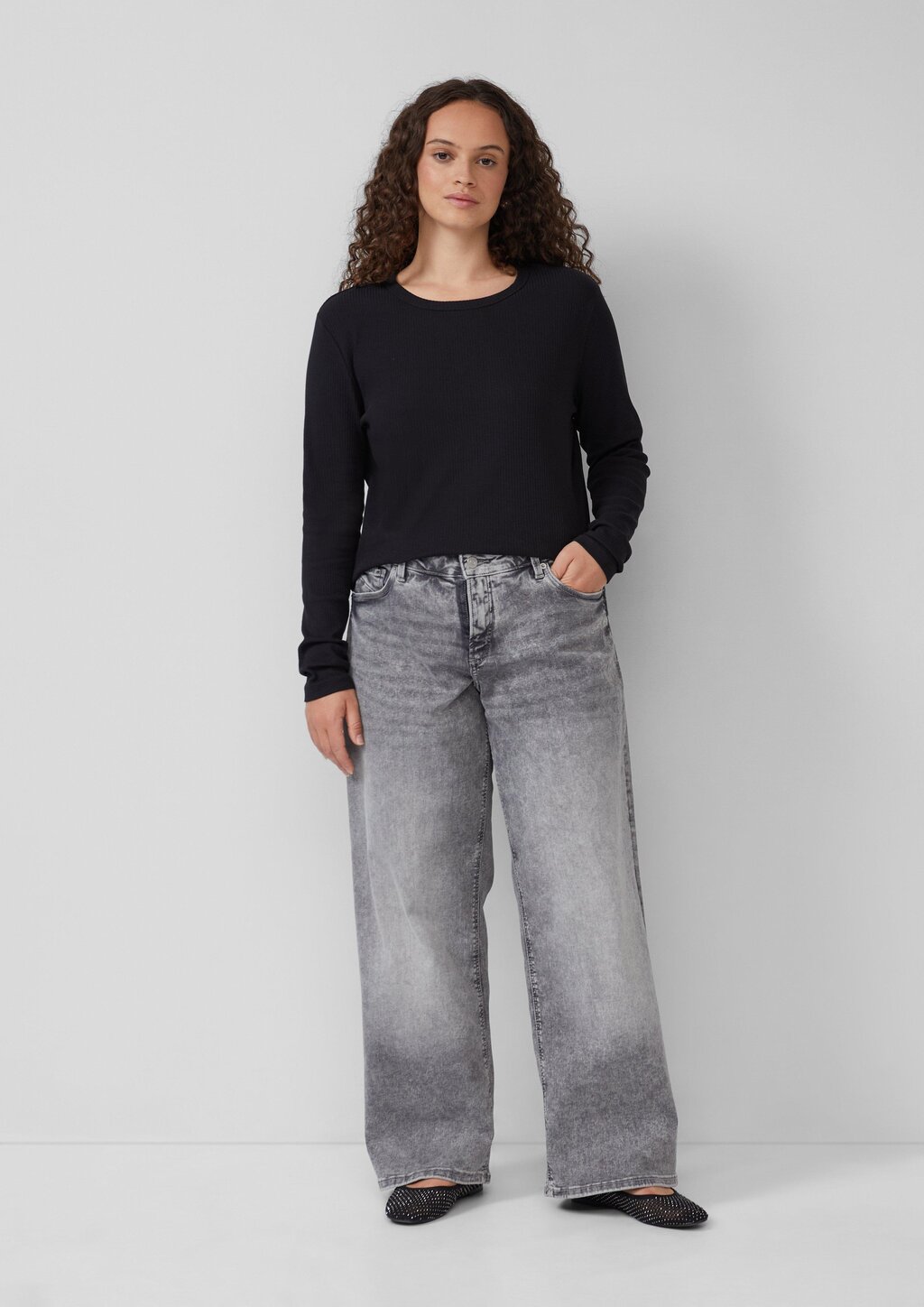 Geripptes Longsleeve im Slim Fit