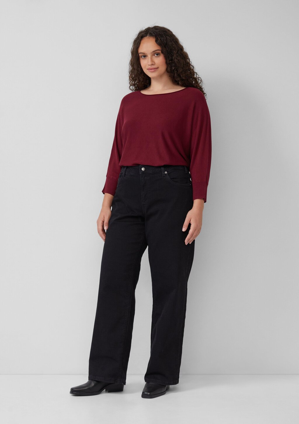 Jeans / Slim Fit / Mid Rise / Wide Leg / Superstretch