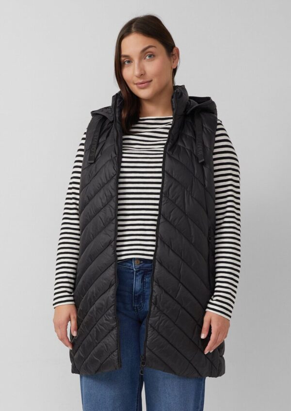 Wattierte lange Outdoor-Weste mit Kapuze