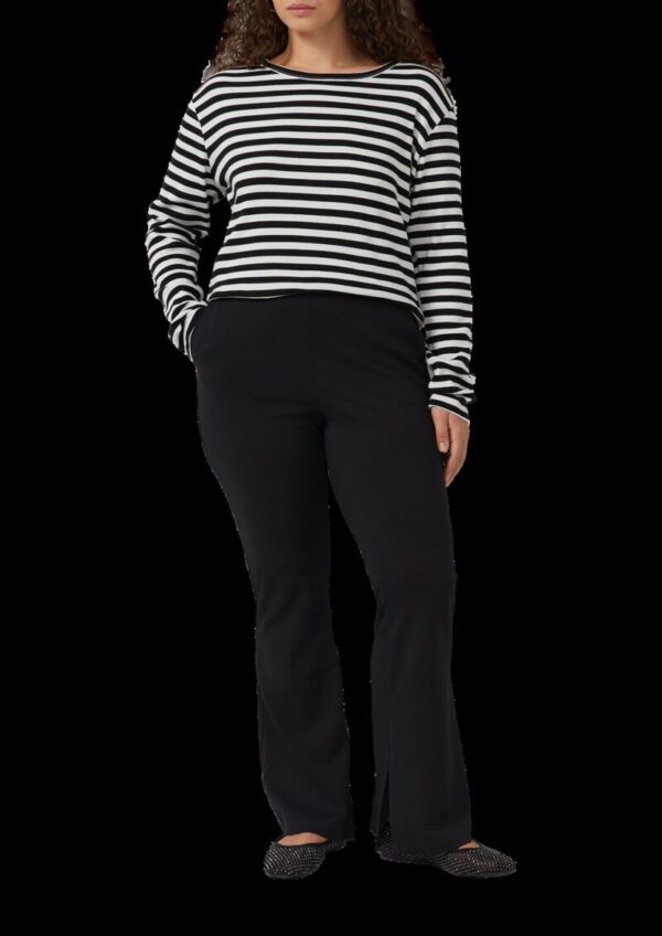 Geripptes Longsleeve im Slim Fit