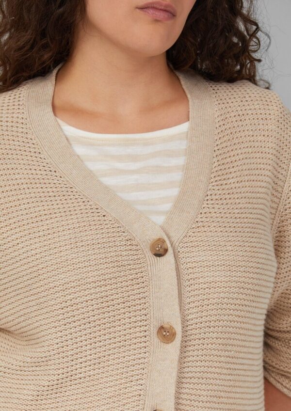 Strickpullover mit Knopfleiste