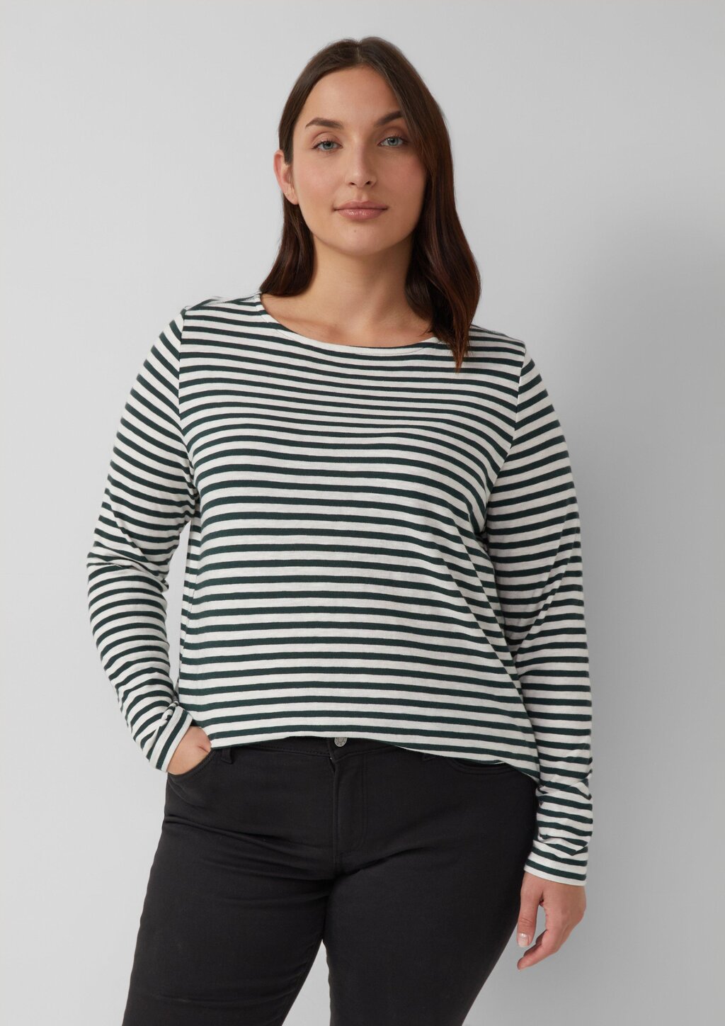 Lässiges Langarmshirt mit U-Boot-Ausschnitt