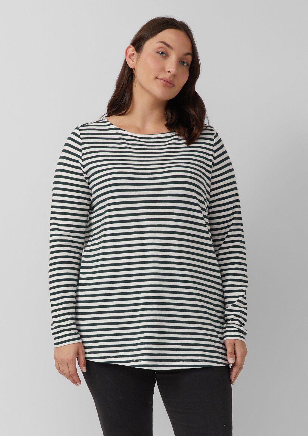 Lässiges Langarmshirt mit U-Boot-Ausschnitt