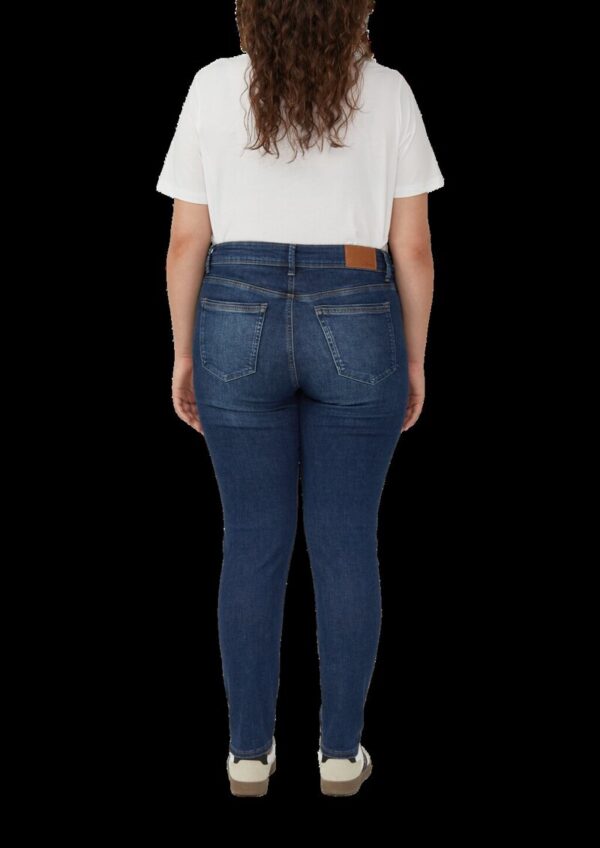 Jeans / Skinny Fit / Mid Rise / Skinny Leg