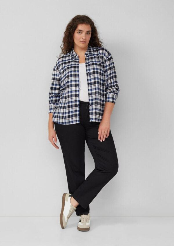 Jeans / Curvy Fit / Mid Rise / Slim Tapered Leg