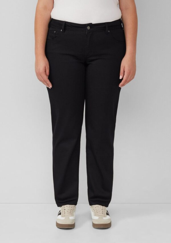 Jeans / Curvy Fit / Mid Rise / Slim Tapered Leg