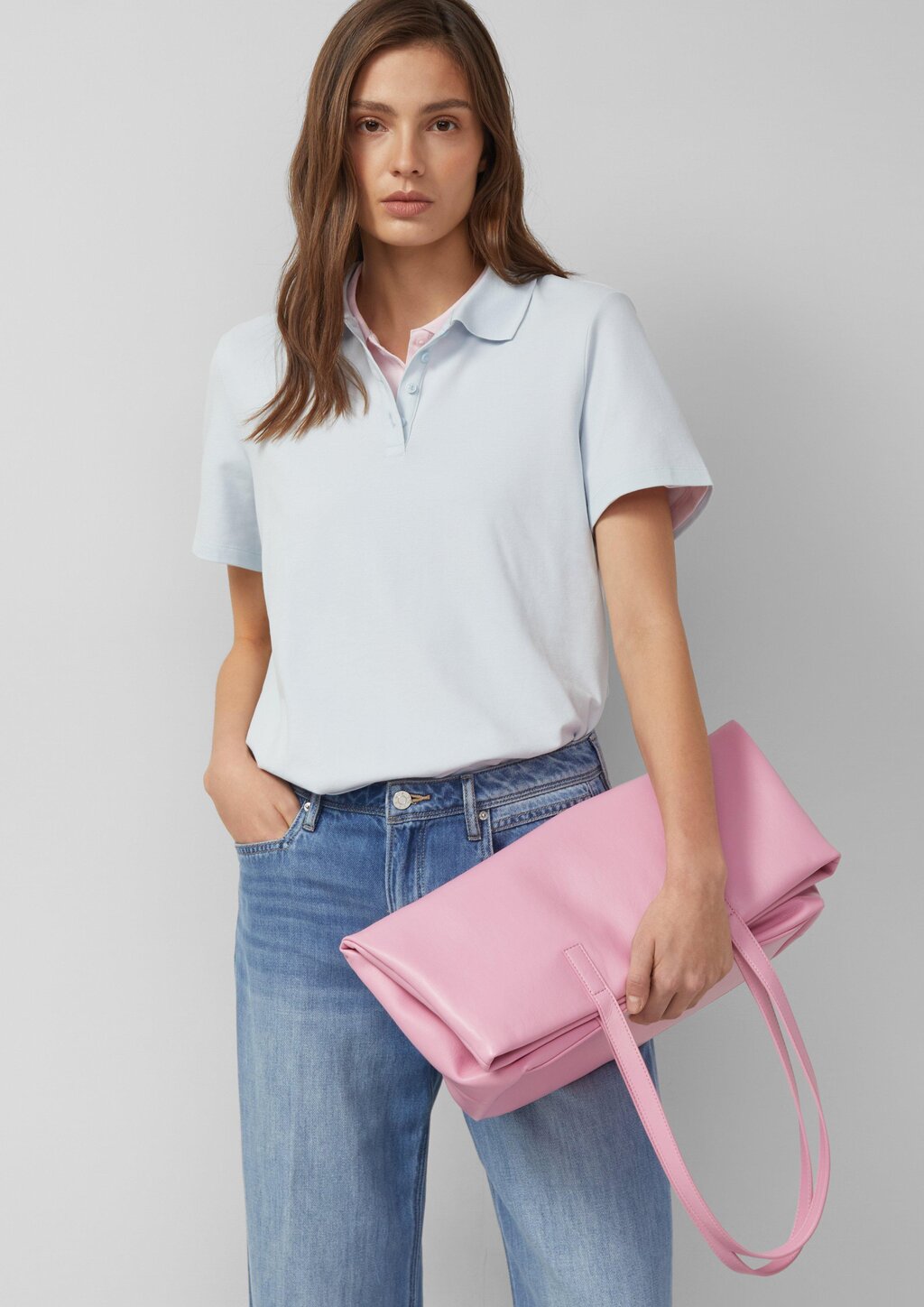 Tote-Bag aus Kunstleder mit Magnetverschluss