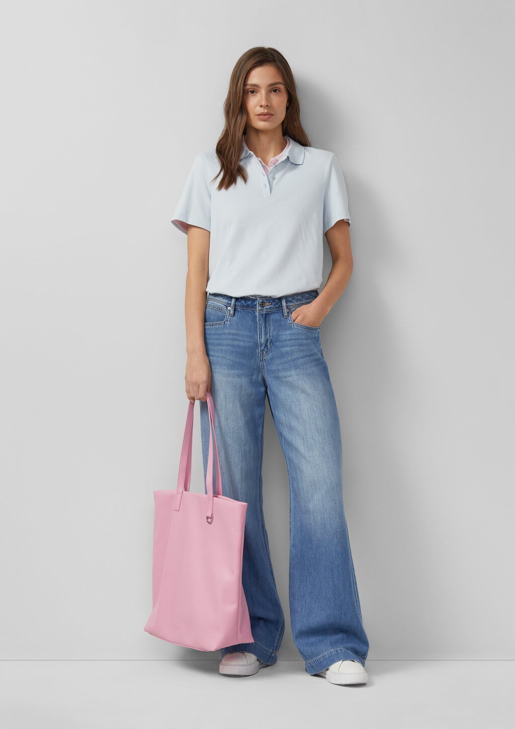 Tote-Bag aus Kunstleder mit Magnetverschluss