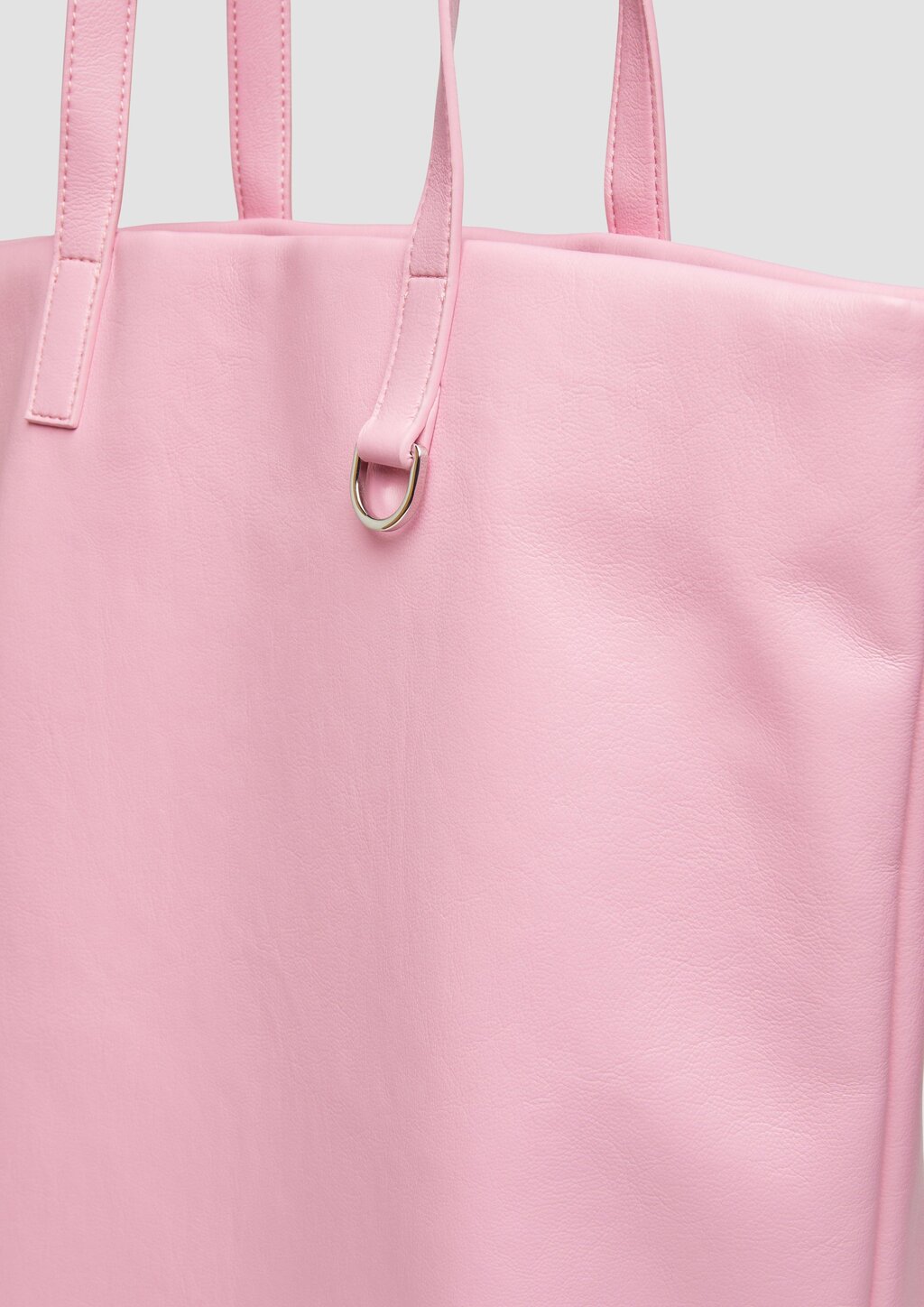 Tote-Bag aus Kunstleder mit Magnetverschluss