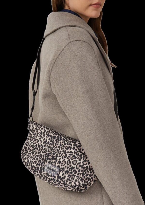 Crossbody Bag mit Leo-Print