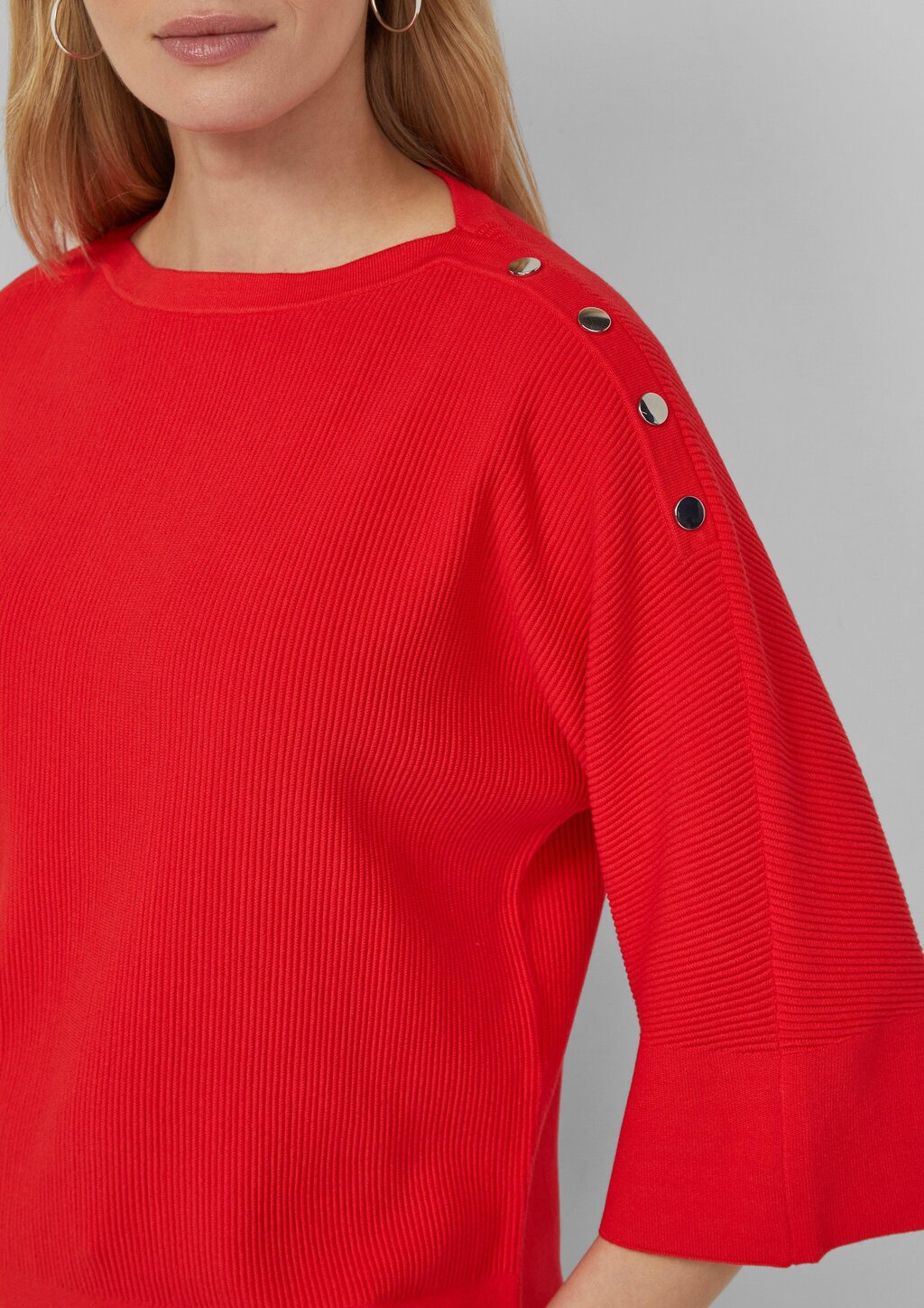 Strukturierter Pullover im Relaxed Fit mit Zierknopfleiste