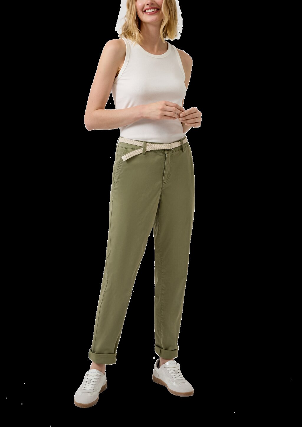 Gewaschene Chino mit Gürtel