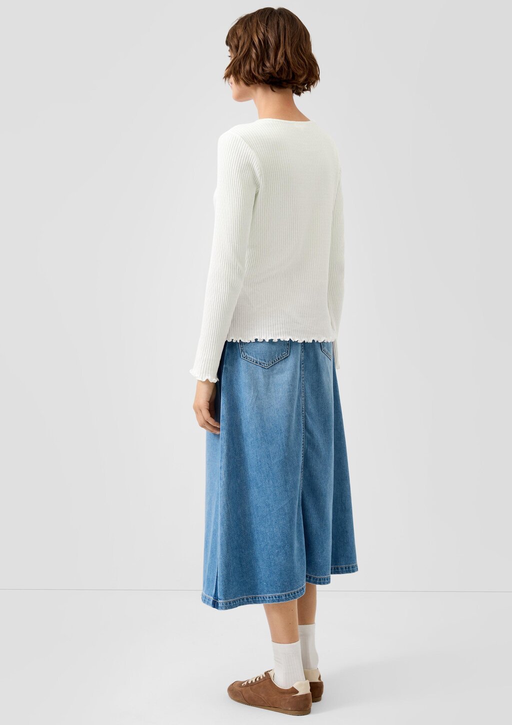 Geripptes Langarmshirt im Slim Fit