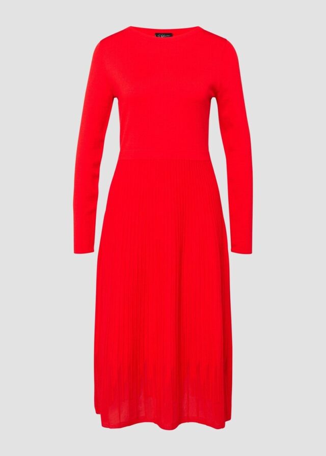 Midikleid mit U-Boot-Ausschnitt und Plissee-Strick