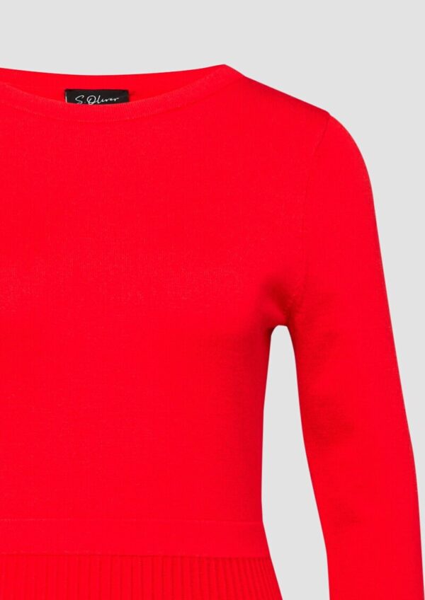 Midikleid mit U-Boot-Ausschnitt und Plissee-Strick