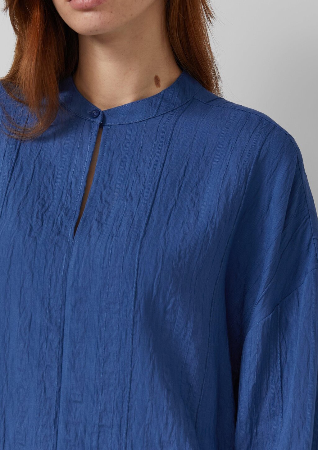 Strukturierte Viskosemix-Bluse im Relaxed Fit