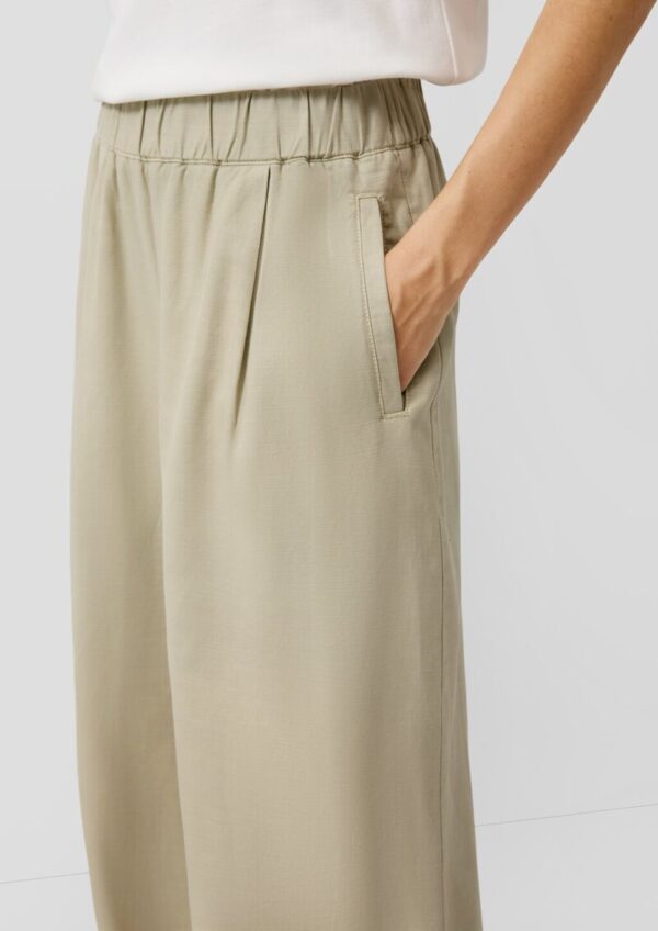 Twill-Hose mit Wide Leg und Bundfalte