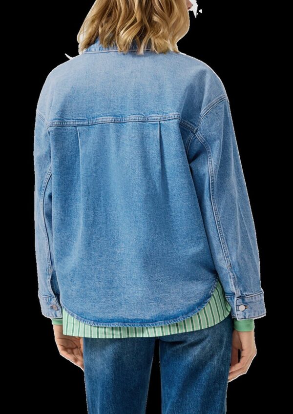 Oversized Denim-Jacke mit Hemdkragen und Brusttasche