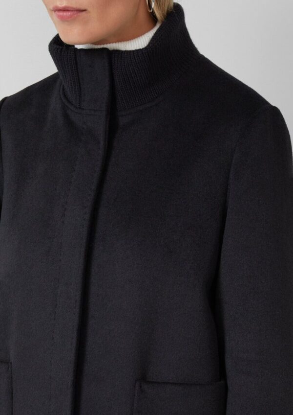 Jacke mit Stehkragen und Rippstrick-Manschette