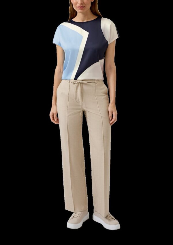 Viskose-Shirt im Fabricmix mit überschnittenen Schultern