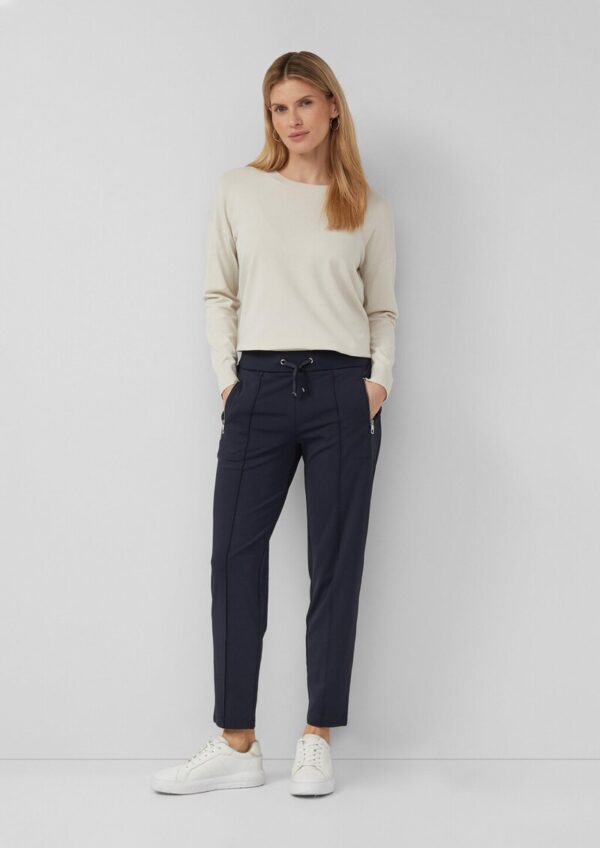 Jogpants aus fließendem Interlockjersey