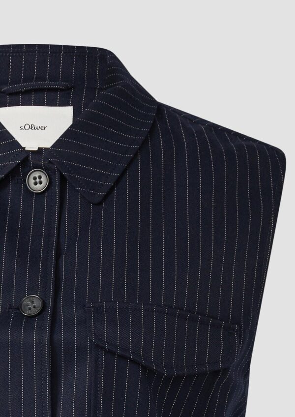 Verkürzte Weste im Relaxed Fit mit elastischem Saum