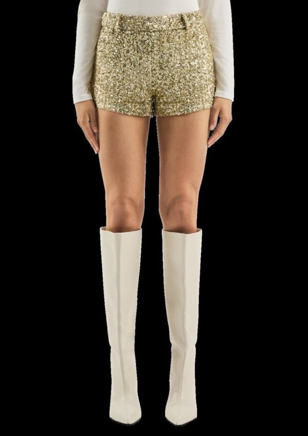 QS x Vanessa Mai | glitzernde Pailettenshorts
