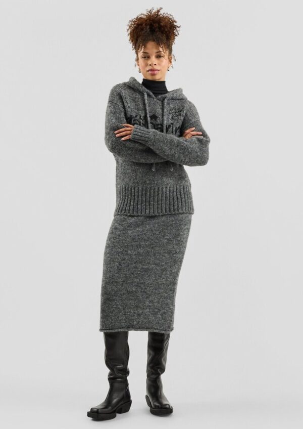 Flauschiger Kapuzenpullover mit eingestricktem Wording