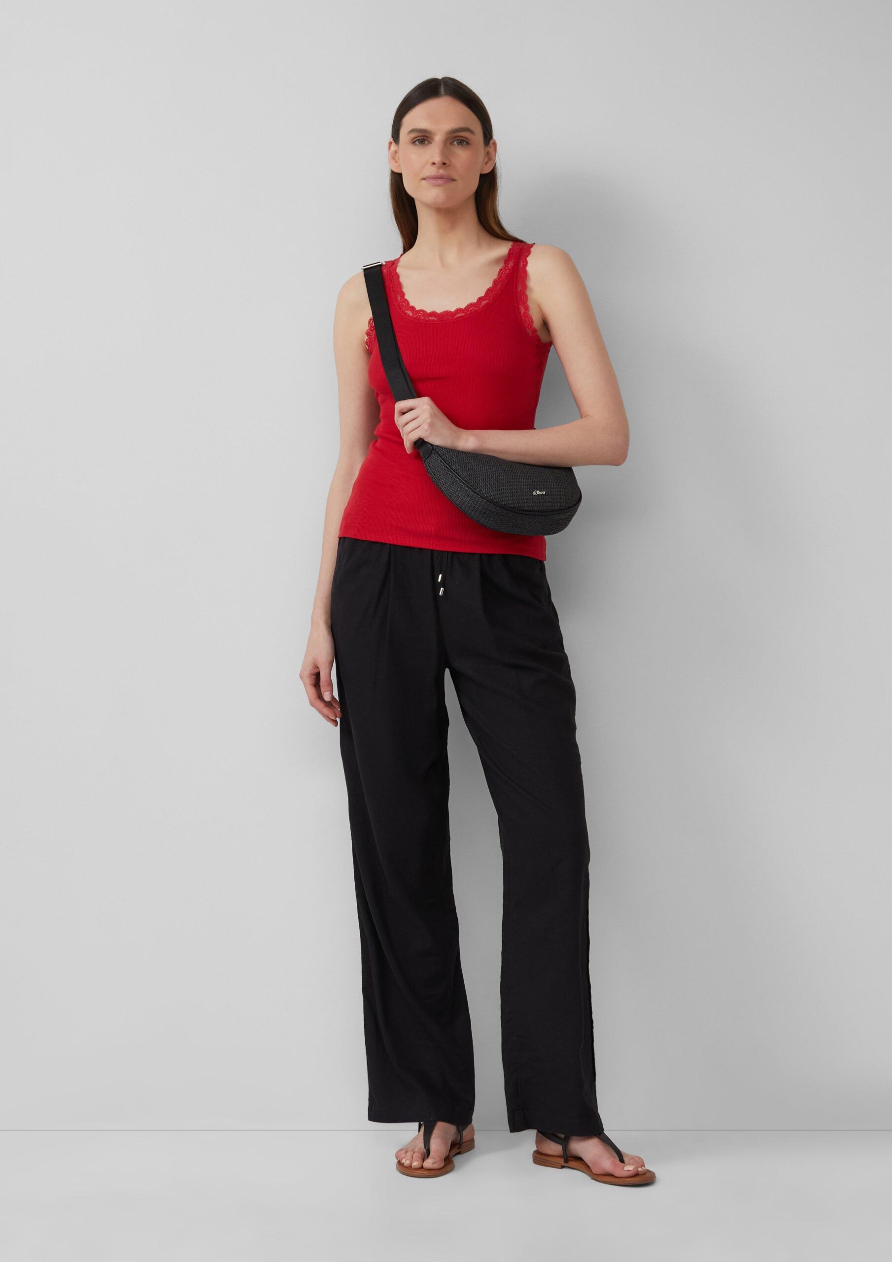 Geripptes Slim-Fit-Tanktop mit Spitze