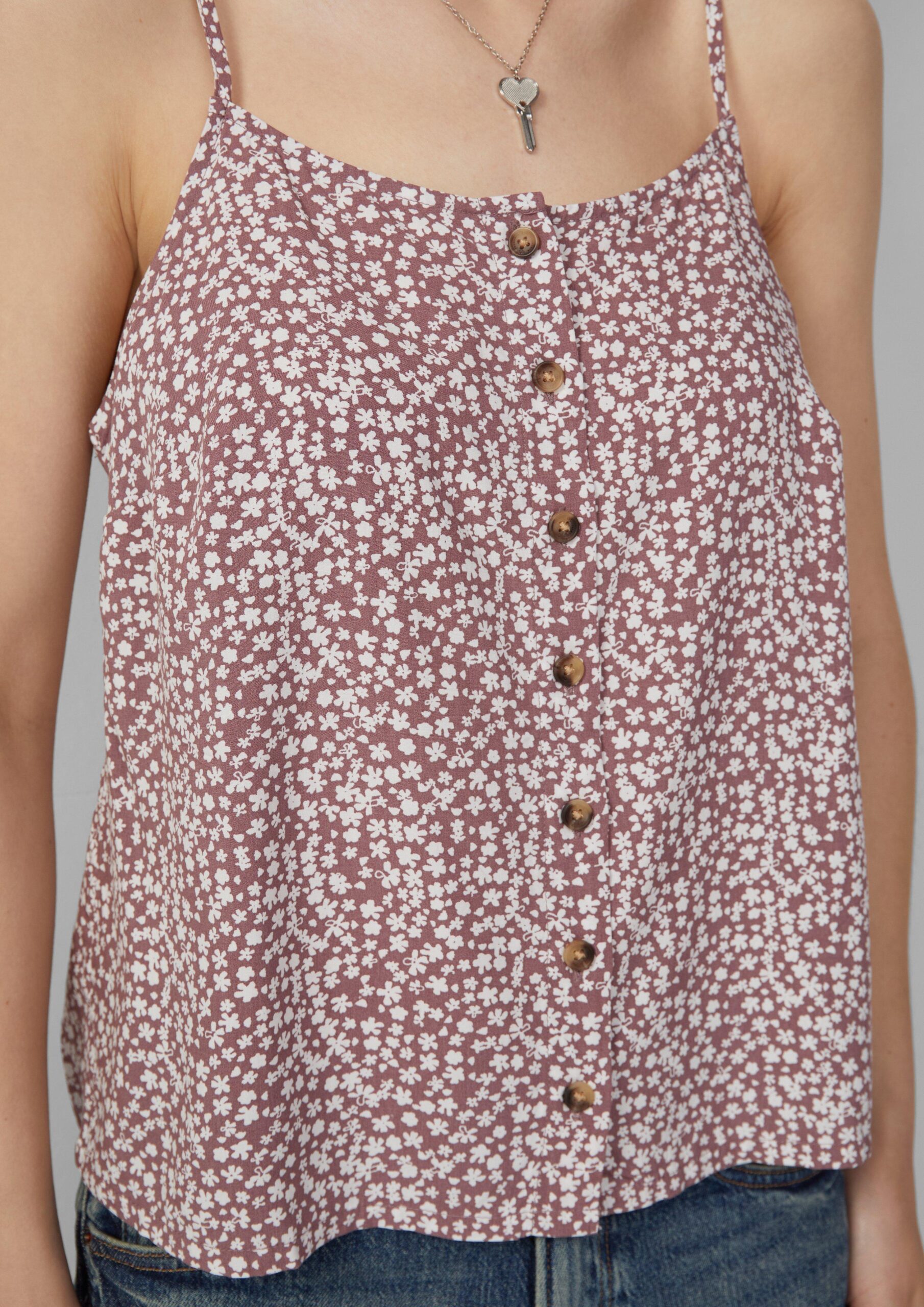 Viskosetop mit Knopfleiste