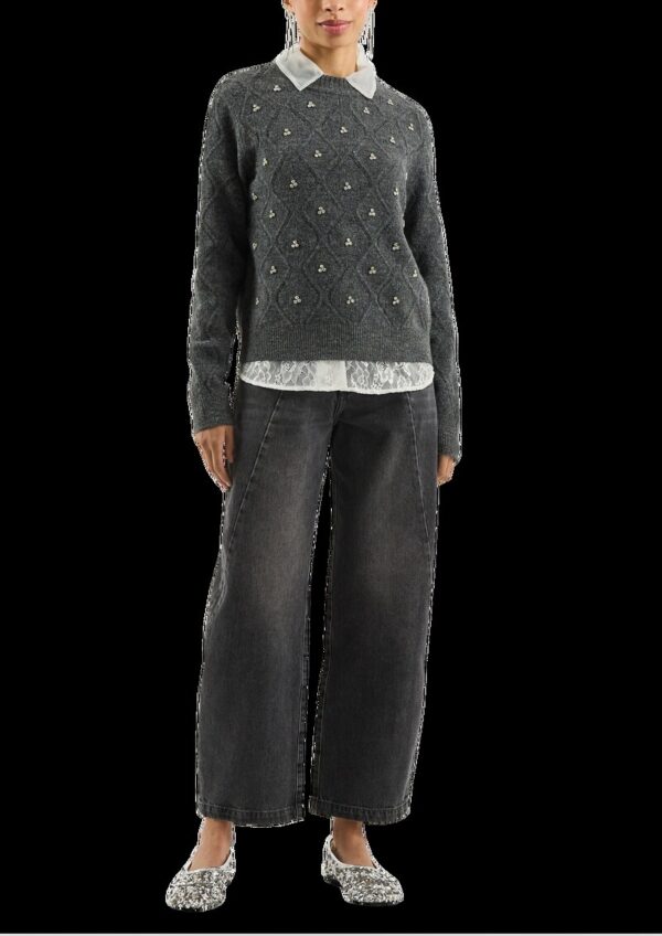 Pullover mit Glitzersteinen