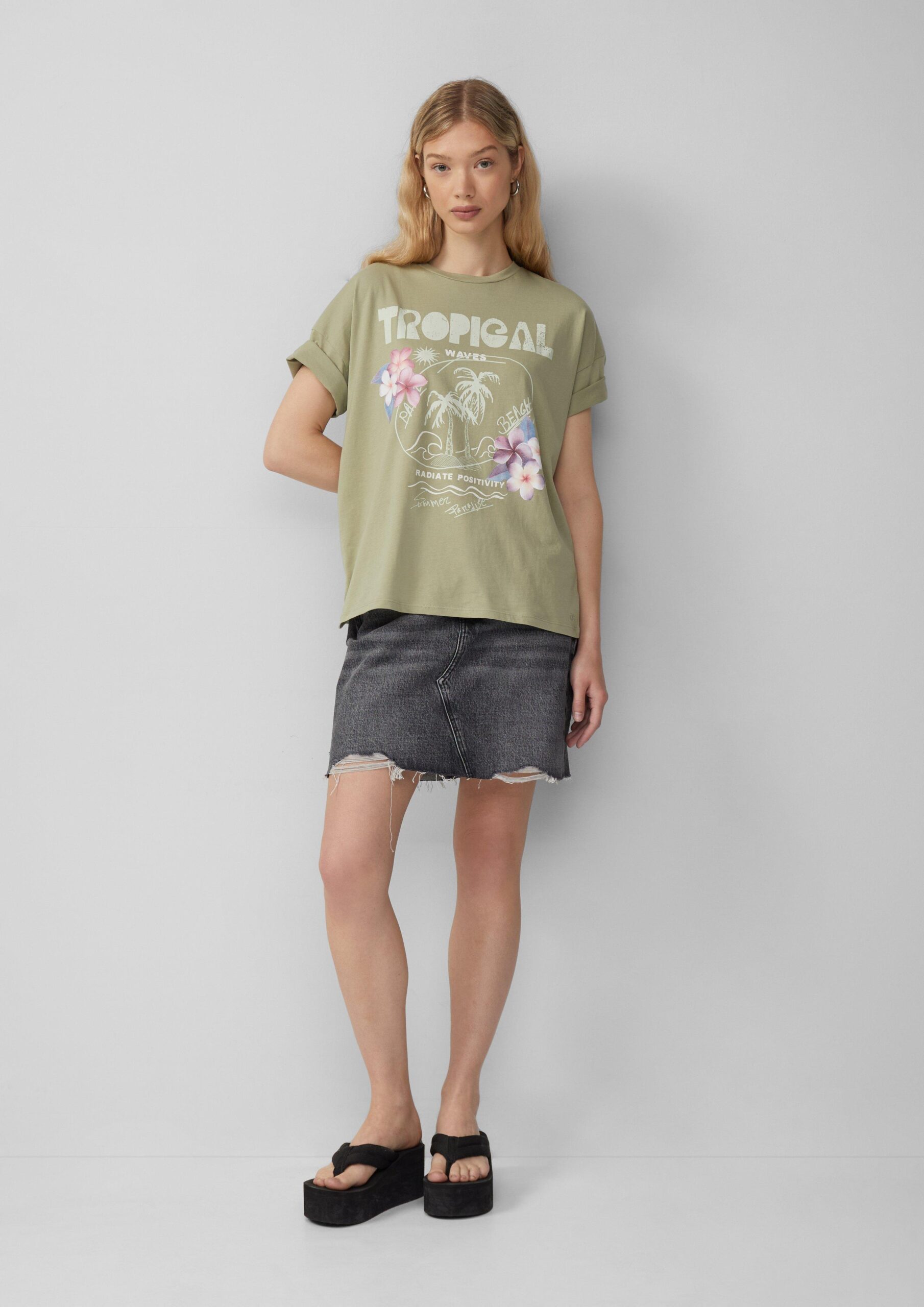 Lässiges T-Shirt mit Frontprint