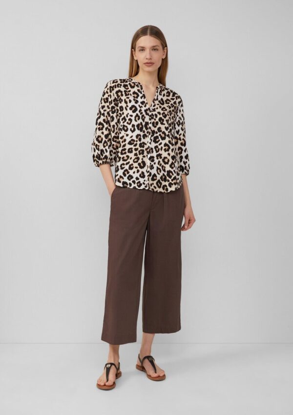 Viskose-Bluse mit Leo-Muster