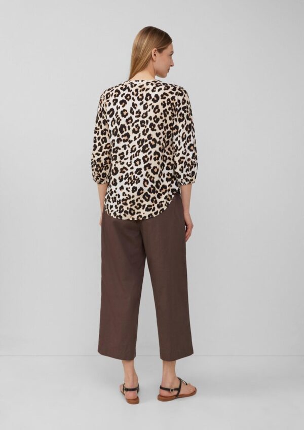 Viskose-Bluse mit Leo-Muster