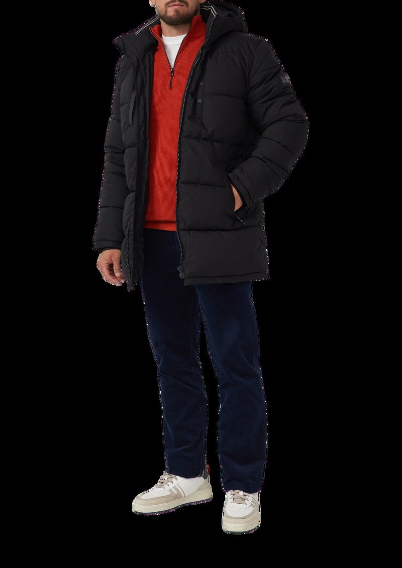 Wasserabweisende Pufferjacke mit abnehmbarer Kapuze und sportiven Details