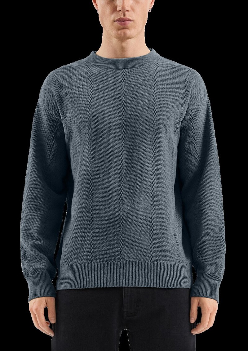 Strukturierter Strickpullover