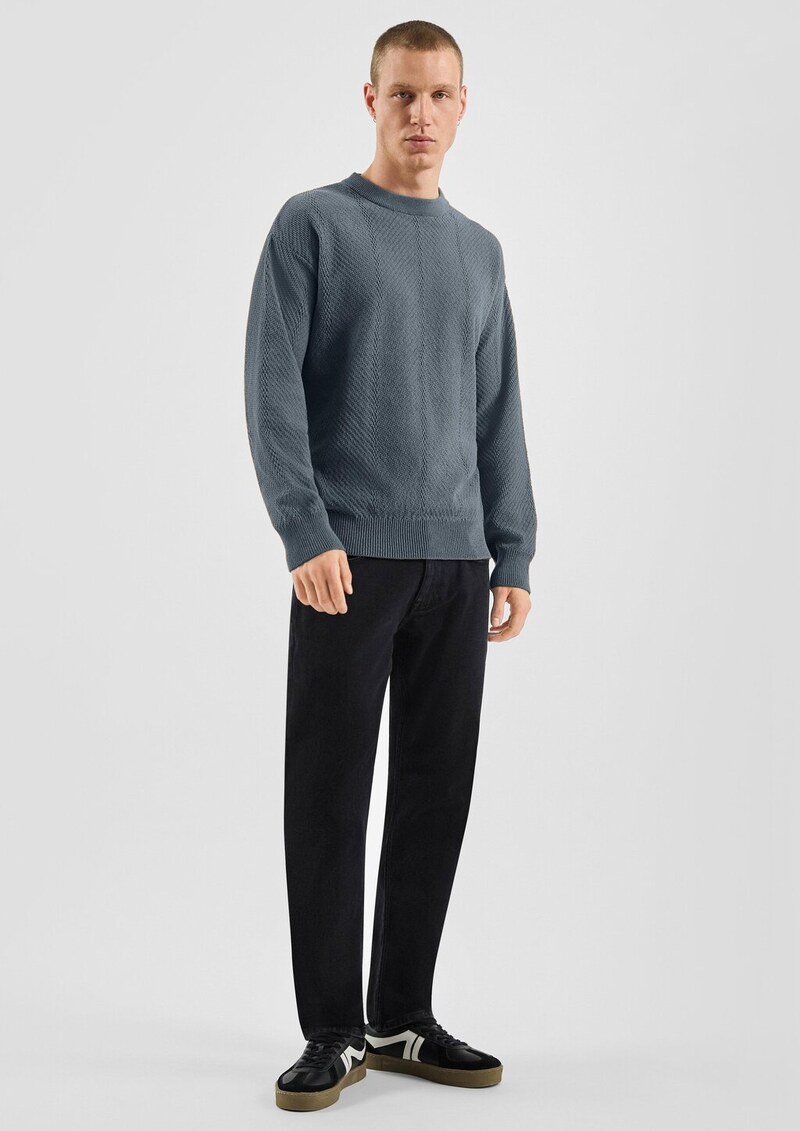 Strukturierter Strickpullover
